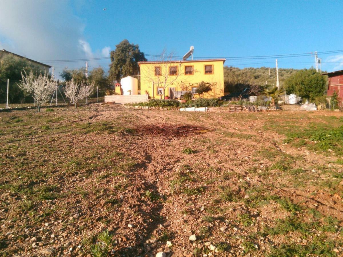 הוילה Iznájar Cortijo De La Cruz מראה חיצוני תמונה