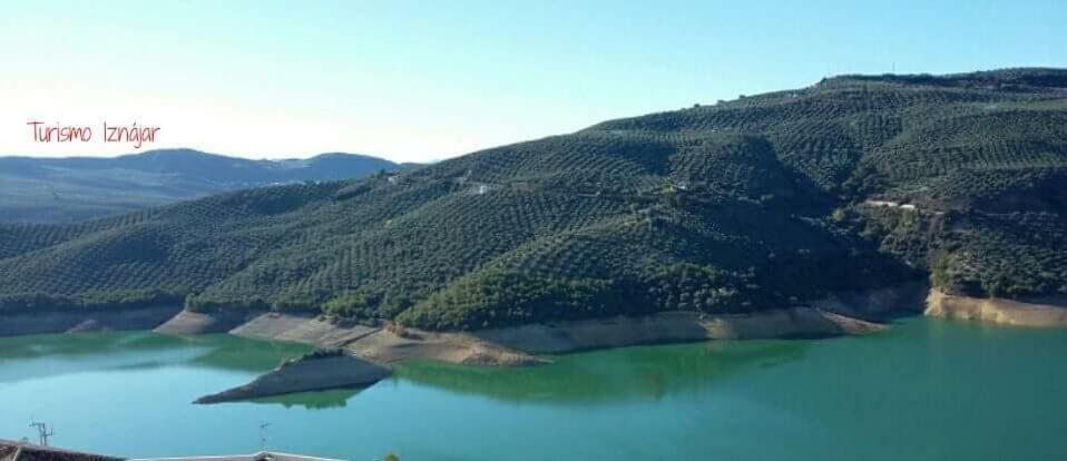 הוילה Iznájar Cortijo De La Cruz מראה חיצוני תמונה